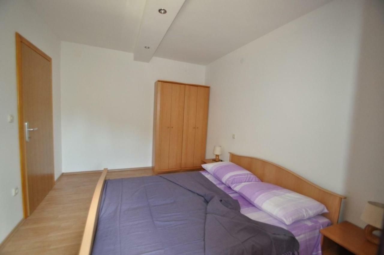 Apartment In Vrbnik/Insel Krk 36796 Экстерьер фото