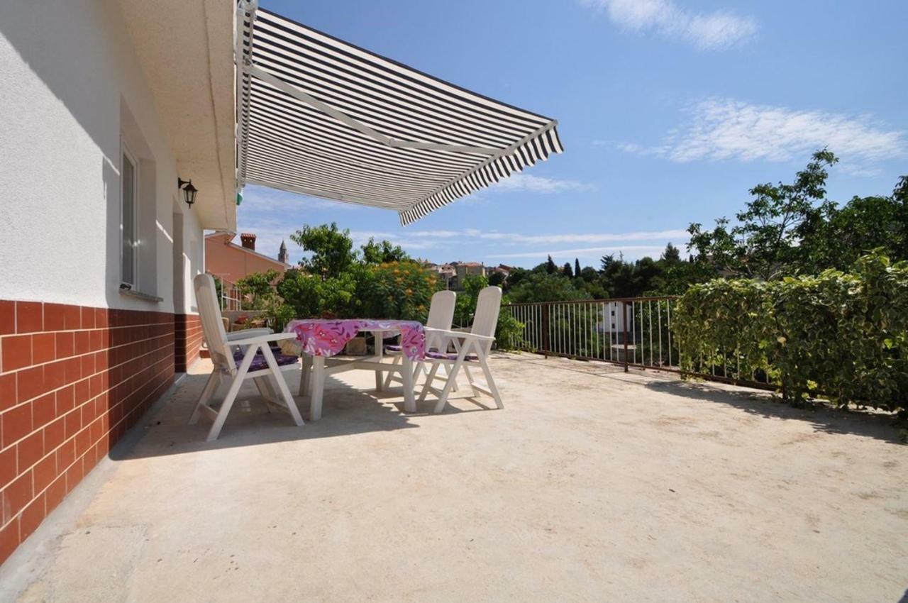 Apartment In Vrbnik/Insel Krk 36796 Экстерьер фото